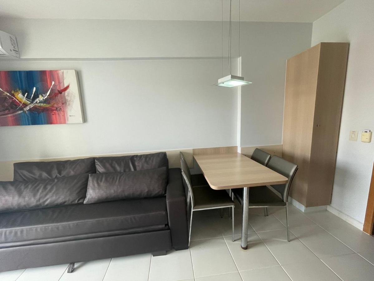 Flat 405 - Veredas Do - Diferenciado Com Ar Na Sala E No Rio Quente
